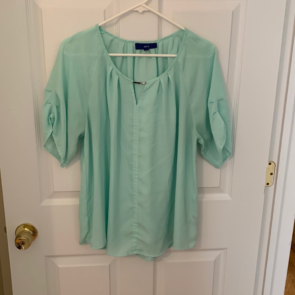 Lovely mint green blouse
